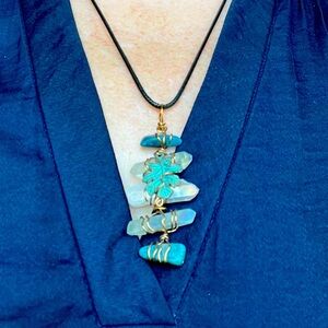 Handmade Crystal Necklace Green 17”